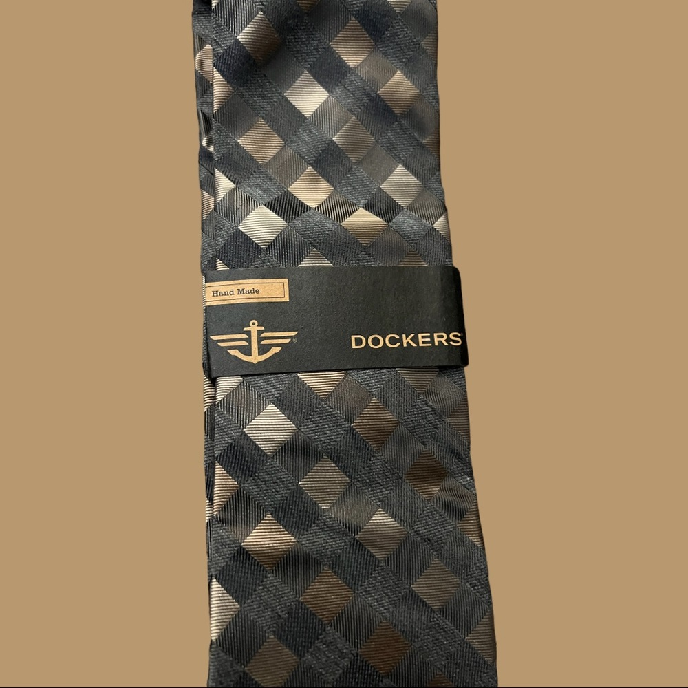 Dockers Handmade Tan/Grey tie